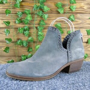 Vince Camuto Prafinta Women 6 Gray Suede Studded Ankle Boots Low Heel Zip